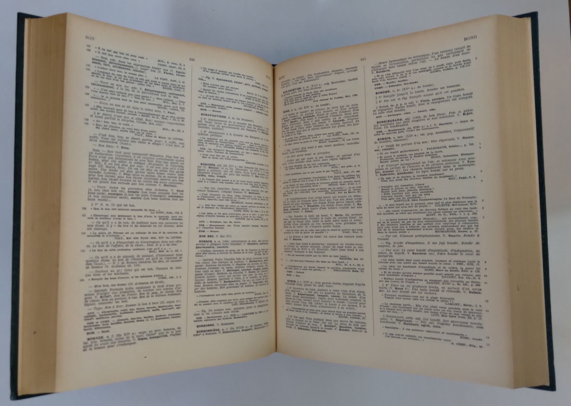 Dictionnaire Alphabetique et Analogique de la Langue Francaise Volumes 1-6,  missing supplement volume! by Paul Robert on Common Crow Books