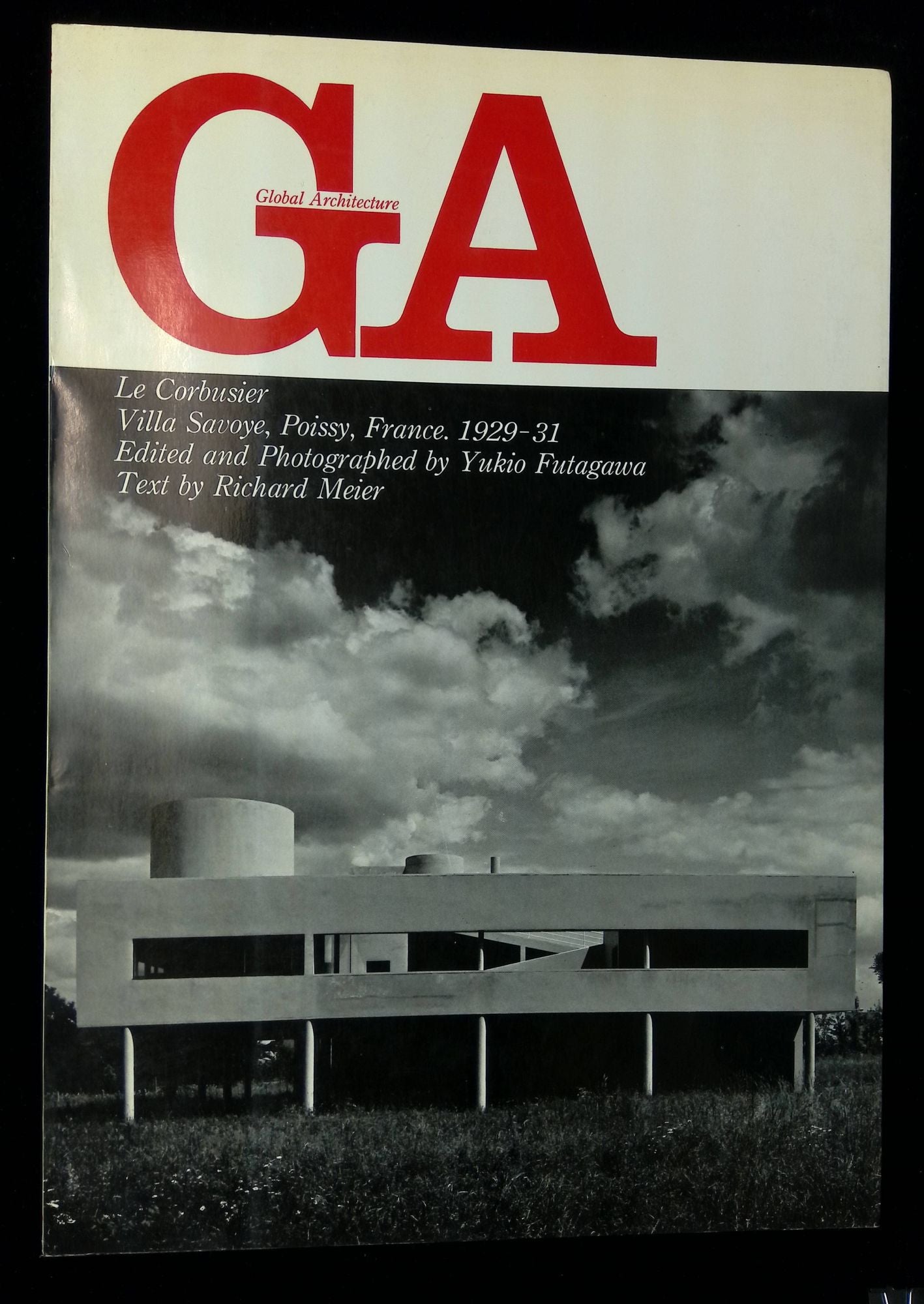 Global Architecture: Le Corbusier--Villa Savoye, Poissy, France 1929-31 GA  13 by Richard--Text Meier, Yukio Futagawa on Common Crow Books