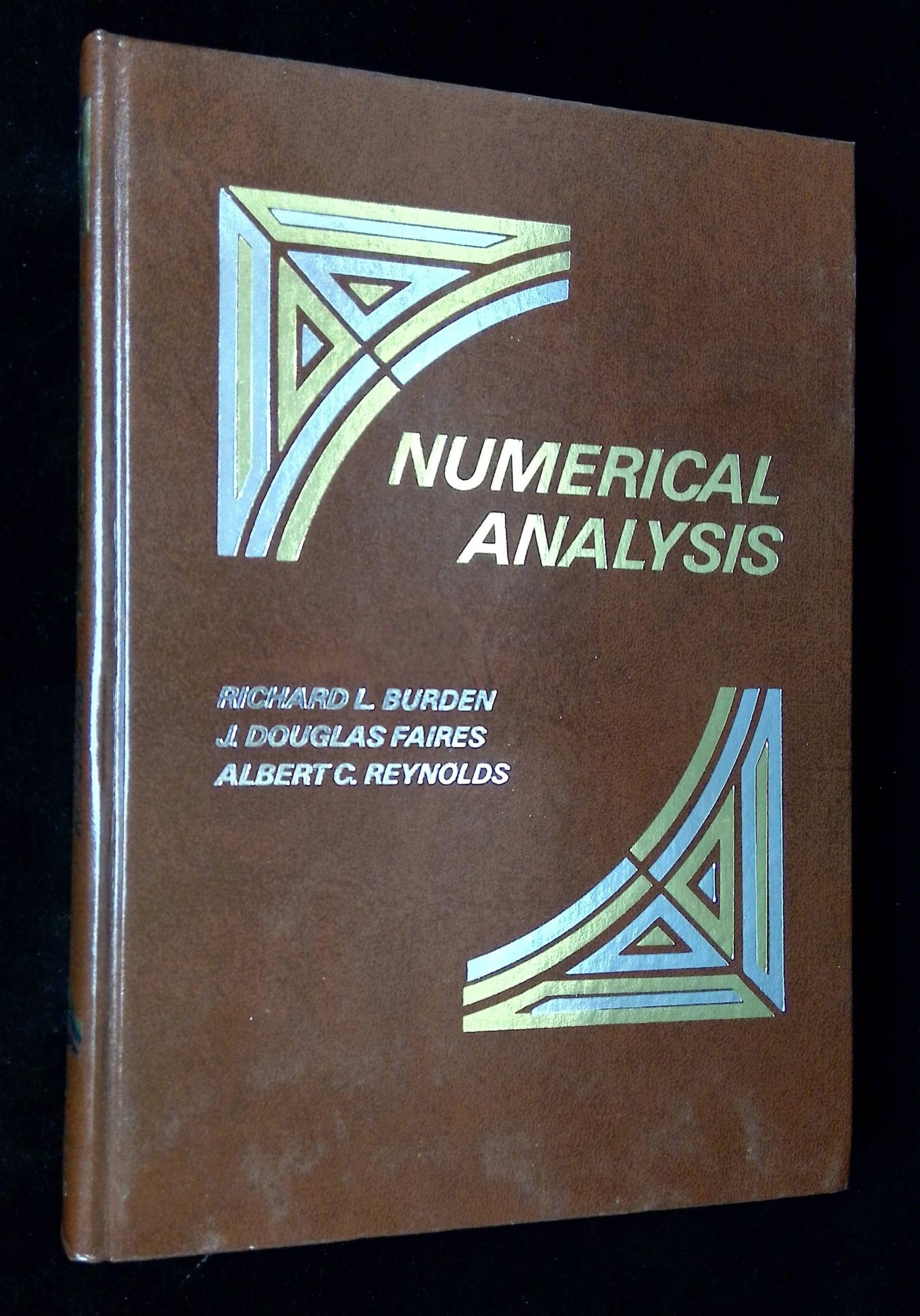 N3935/幾何的散乱理論 (新しい解析学の流れ) RichardB. Melrose 2003年初版第1刷 ISBN 4320017307