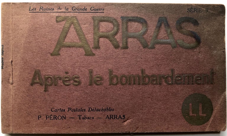 Item #H10279 Book of 20 b/w cards: Arras Apres le bombardement. Postcards.