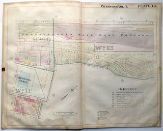 Item #H8954 1900 linen-backed 28 x 22" map: Pittsburgh Upper Strip 25th to 17th Sts