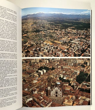 I centri storici della Lombardia - un patrimonio da salvare (2 Vols.)