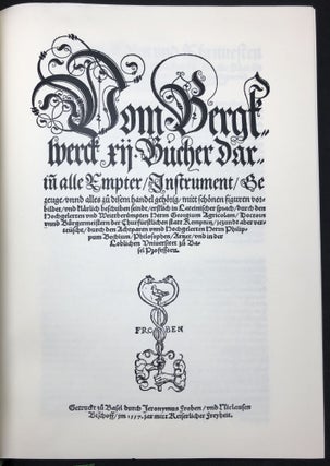 Vom Bergwerck (facsimile of 1557 edition) -- edition in German of De Re Metallica