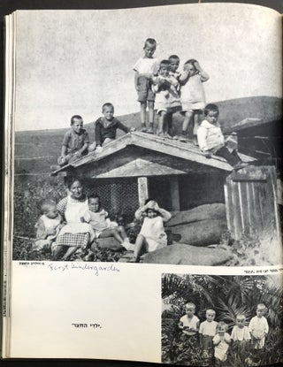 Album on the Kibbutz Kineret; Kinneret: albom le-tsiyun yovlah shel ha-k evutsah
