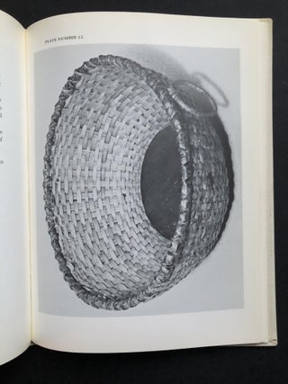 16 books on American & Native American baskets, basketry, crafts, antiques: see description for titles