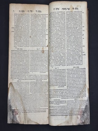 Midrash Rabot (Sulzbach, 1755) ; al ha-Torah v e-H amesh megilot, 'im matanot kehunah, ve-yede Moshe, u-kitsur yefat to'ar, u-pe' zera Avraham, u-pe' mishant R. Eliezer