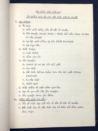 1972 book of LDS/Mormon lessons & discussions in Vietnamese, Richard C. Holloman Jr."s copy